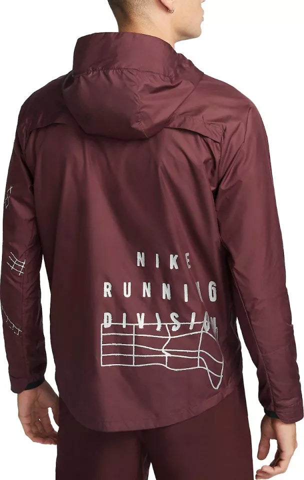 Nike Storm-FIT Run Division