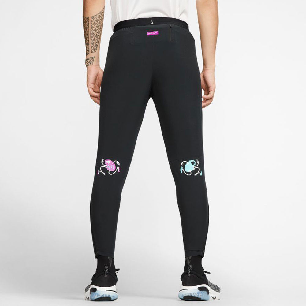 Nike Phenom Tokyo running